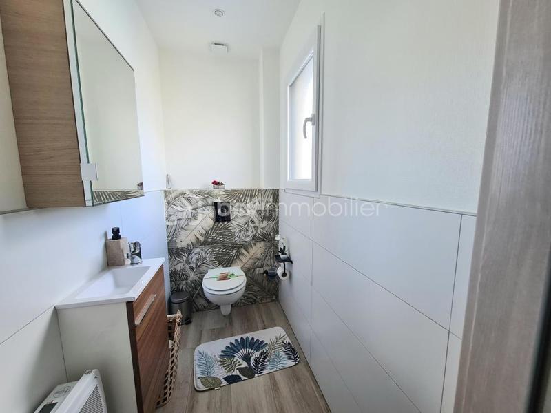 Maison - 90 m² - 3 pièces