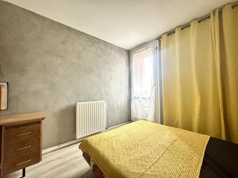 Appartement - 80 m² - 3 pièces