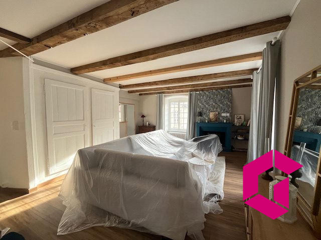 Maison ancienne - 147 m² - 4 pièces