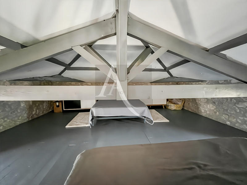 Maison - 145 m² - 7 pièces