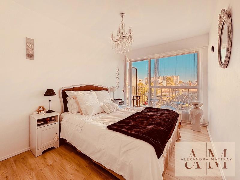 Appartement - 89 m² - 5 pièces