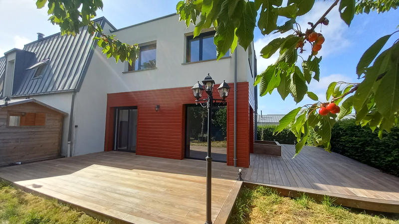 Maison - 185 m² - 7 pièces