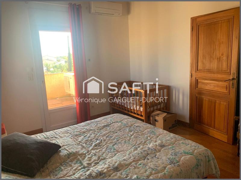 Maison - 218 m² - 8 pièces