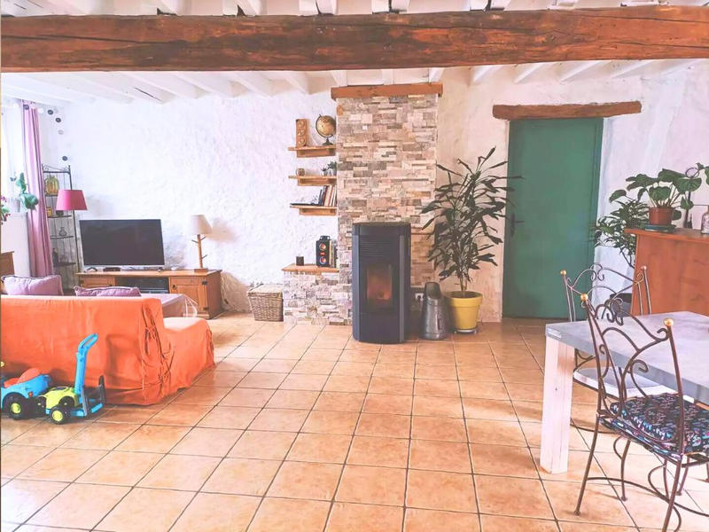 Maison - 185 m² - 6 pièces