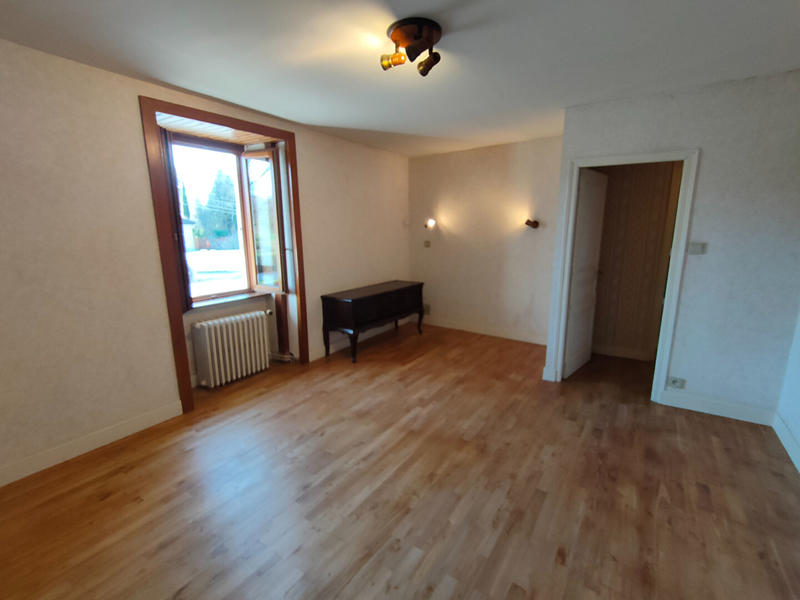 Maison - 154 m² - 8 pièces