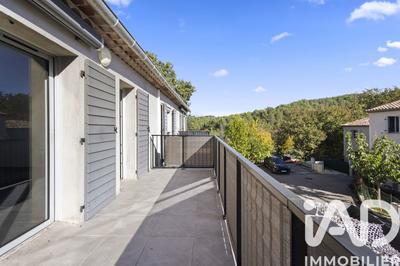 Appartement - 56 m² - 3 pièces