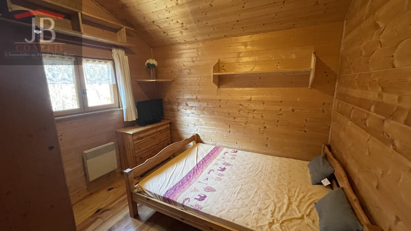 Maison - 319 m² - 5 pièces