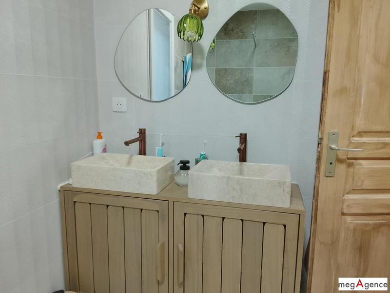 Pavillon - 166 m² - 10 pièces