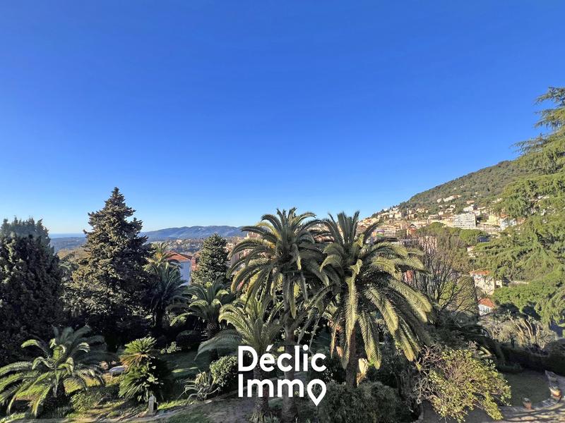 Appartement - 107 m² - 3 pièces