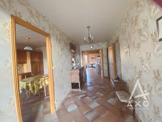 Maison - 138 m² - 4 pièces