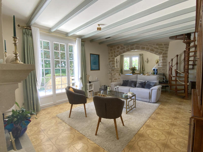 Maison - 150 m² - 5 pièces