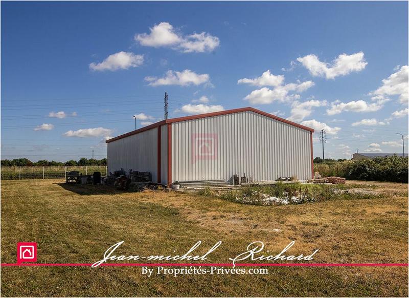 Local d'activité / Entrepôt - 153 m² - 5 pièces