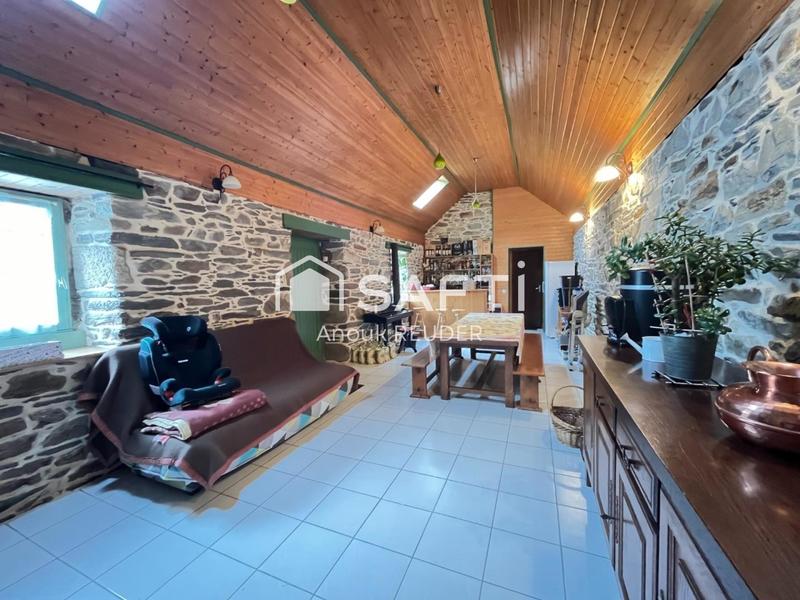 Maison - 136 m² - 6 pièces