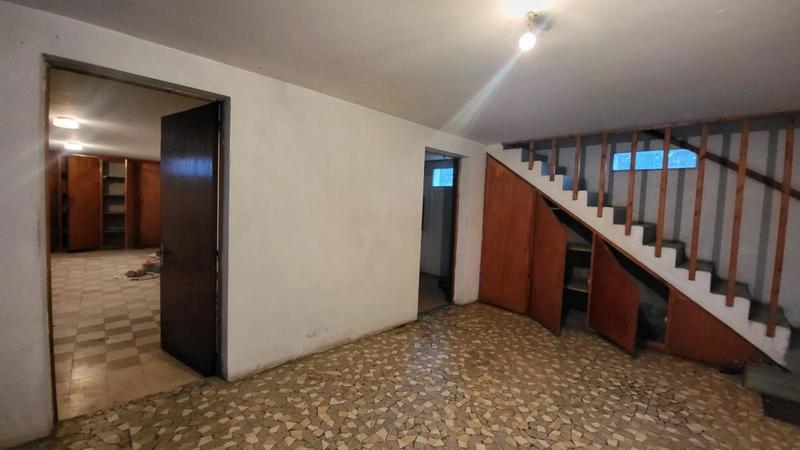 Maison - 500 m² - 4 pièces