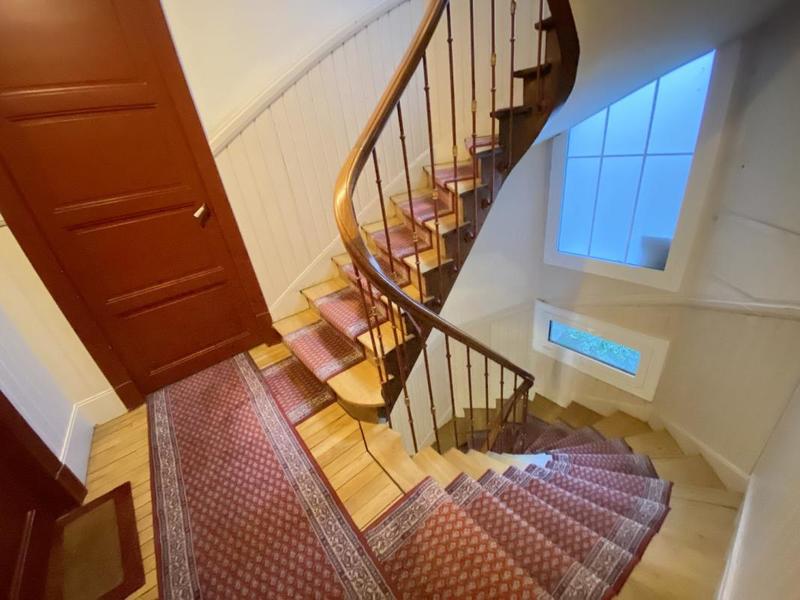 Appartement bourgeois - 109 m² - 4 pièces