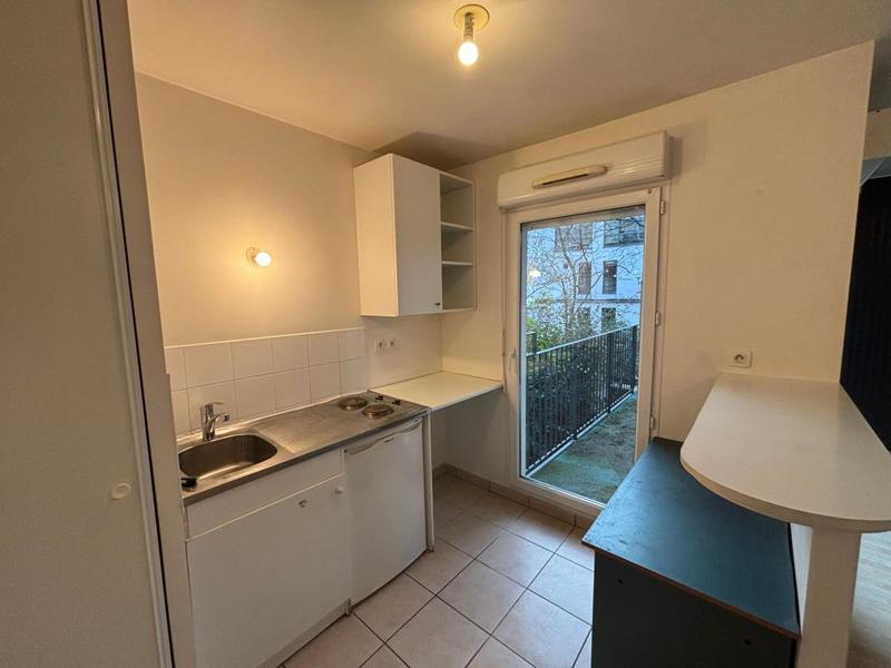 Studio - 32 m² - 1 pièce