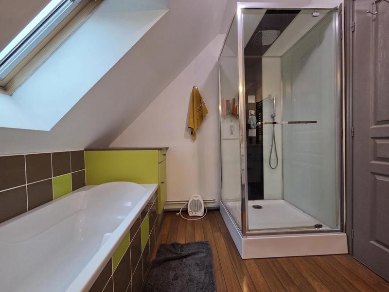 Pavillon - 103 m² - 5 pièces