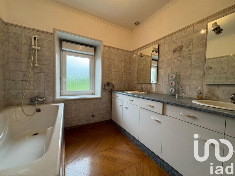 Maison - 160 m² - 5 pièces