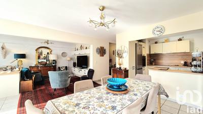 Appartement - 84 m² - 3 pièces