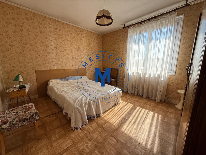 Maison - 122 m² - 5 pièces