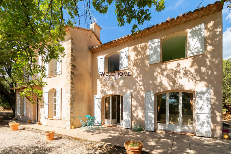 Bastide - 181 m² - 9 pièces