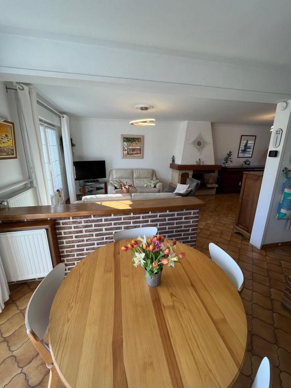 Maison - 95 m² - 4 pièces