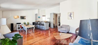 Appartement - 99 m² - 4 pièces