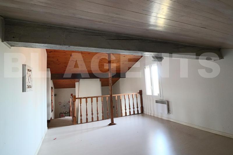 Maison - 340 m² - 10 pièces