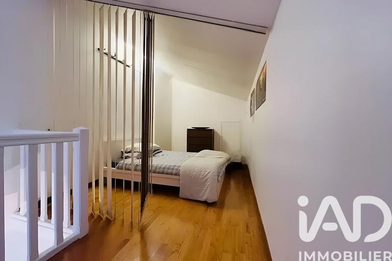 Maison - 246 m² - 8 pièces