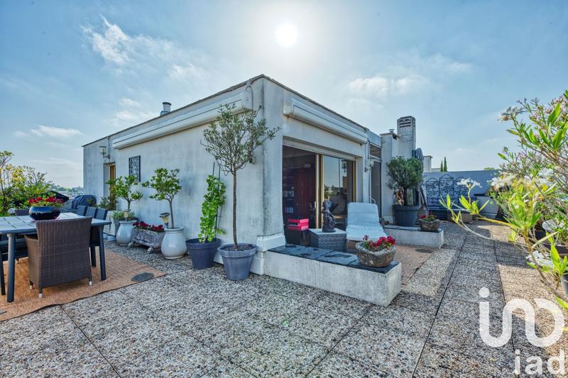 Duplex - 214 m² - 7 pièces