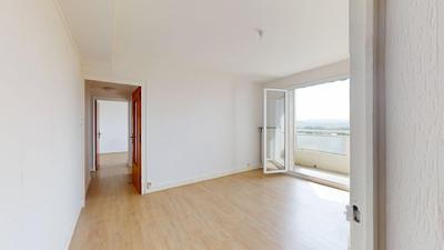 Appartement - 72 m² - 4 pièces