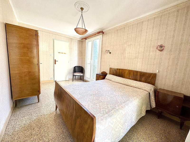 Appartement - 80 m² - 4 pièces