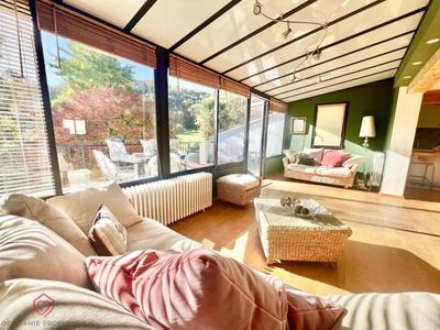 Maison chambre d'hôtes - 202 m² - 7 pièces