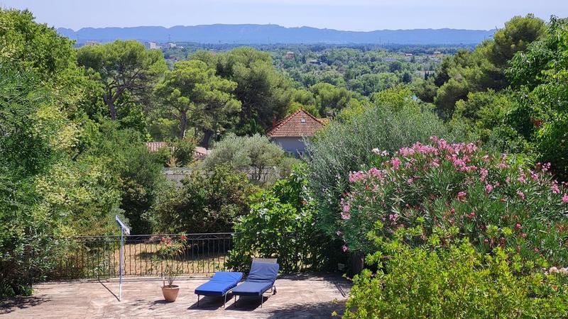 Maison - 217 m² - 6 pièces