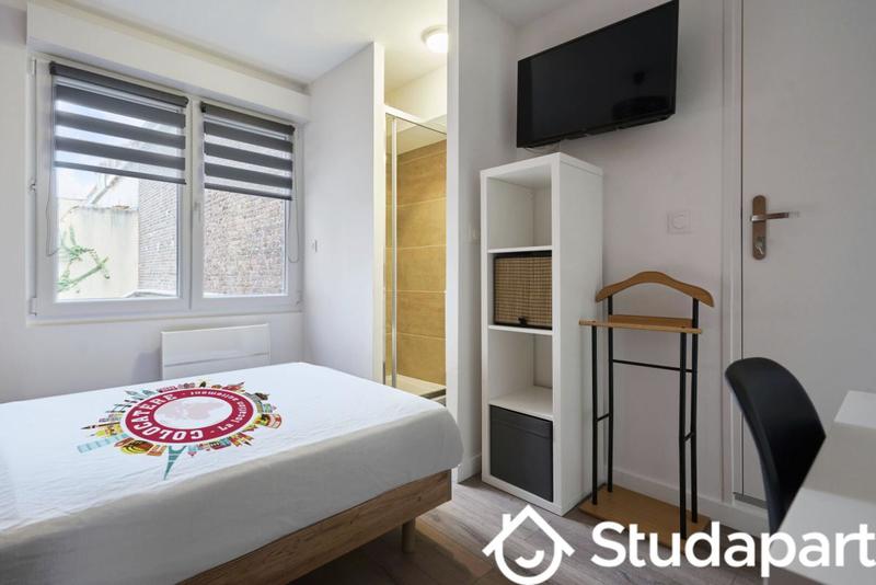 Chambre - 10 m² - 1 pièce