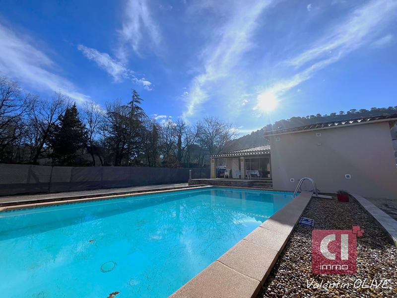 Maison - 117 m² - 5 pièces