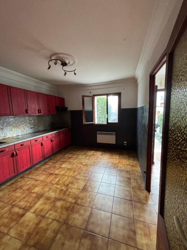 Appartement - 79 m² - 3 pièces