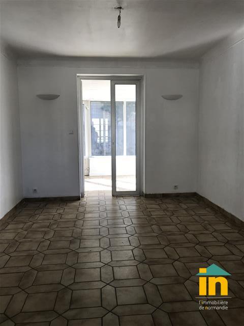 Maison de ville - 85 m² - 5 pièces