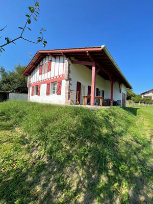 Maison - 160 m² - 6 pièces