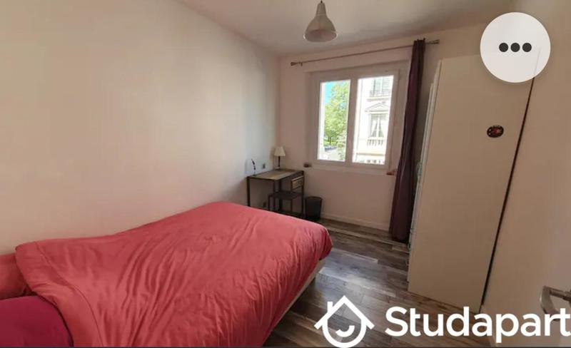 Chambre - 10 m² - 1 pièce