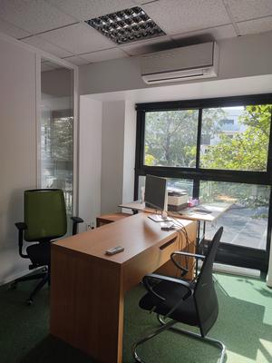 Bureau - 194 m²