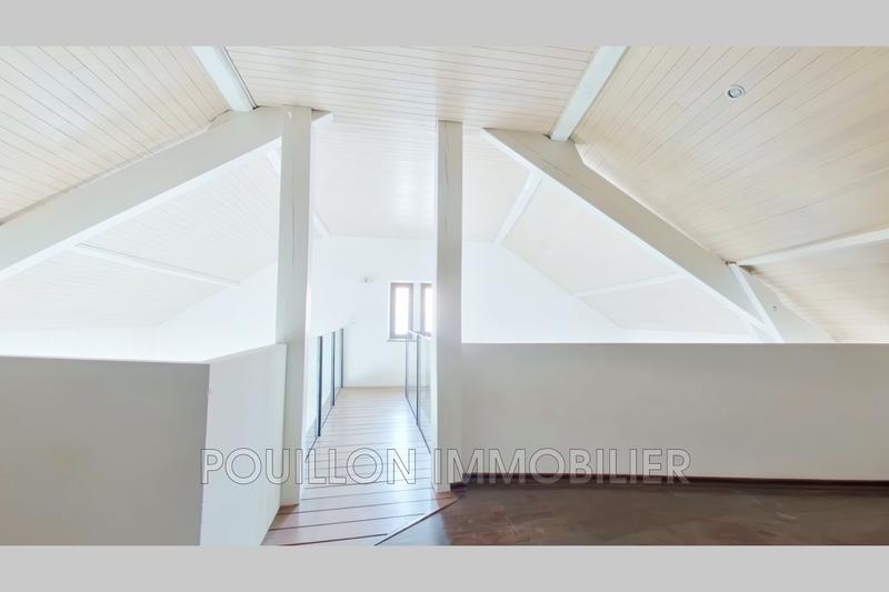 Appartement - 135 m² - 6 pièces