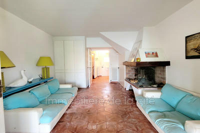 Maison - 93 m² - 5 pièces