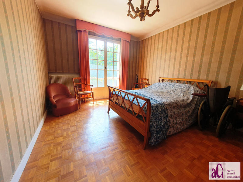 Maison - 160 m² - 6 pièces