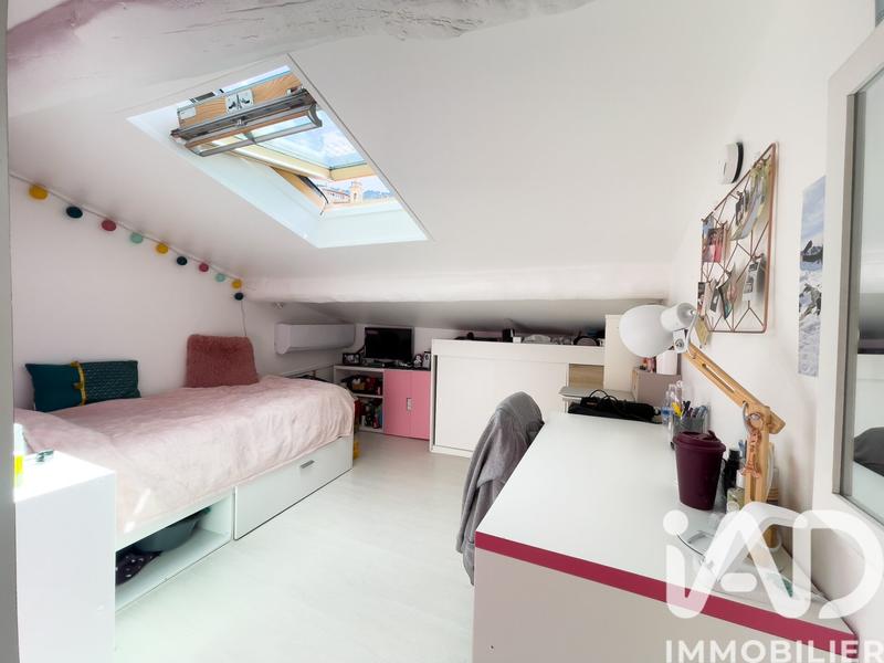 Appartement - 79 m² - 4 pièces