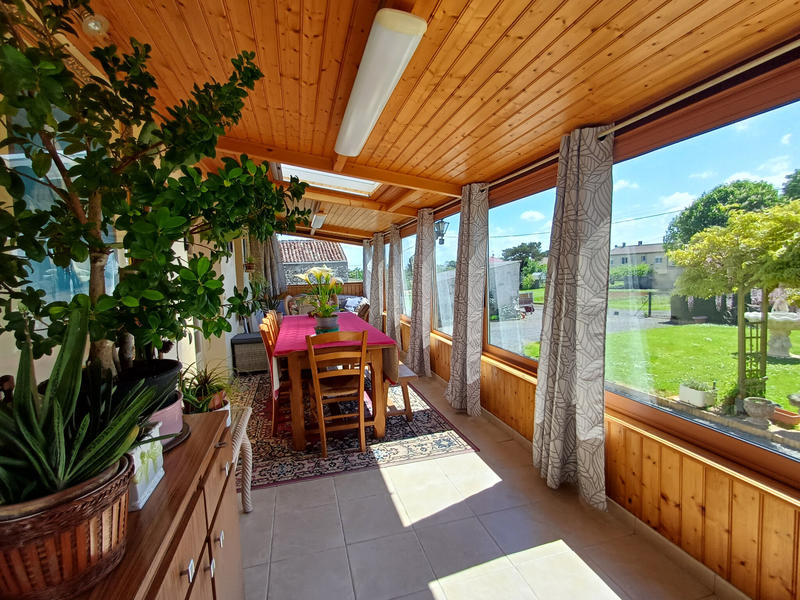 Maison - 93 m² - 5 pièces