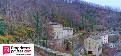 Immeuble - 900 m² - 5 pièces