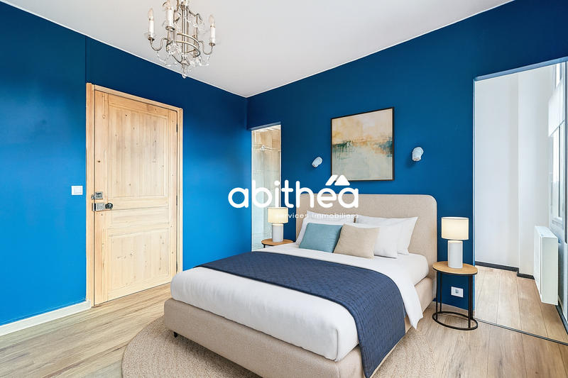 Maison - 152 m² - 8 pièces