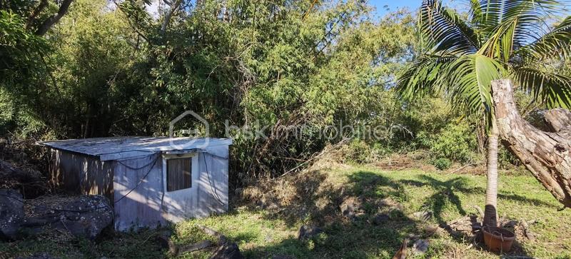 Terrain constructible - 704 m²