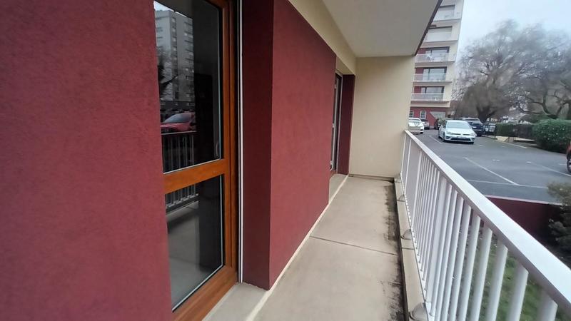 Appartement - 84 m² - 4 pièces